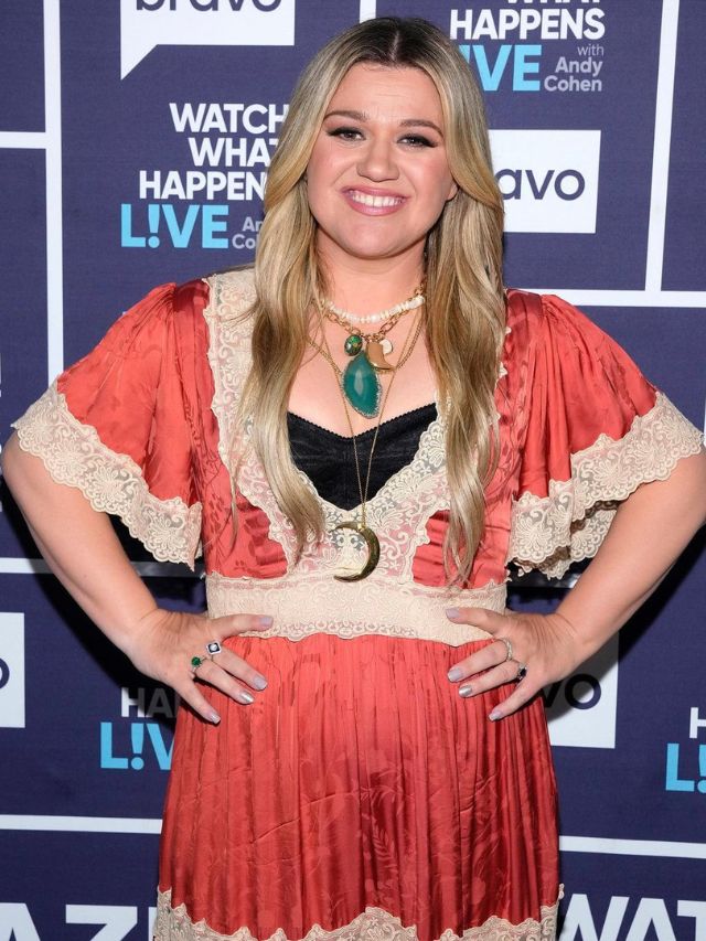 Singer Kelly Clarkson Reveals How She 'Lost Weight'